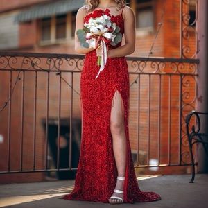 Red sherri Hill dress!!
